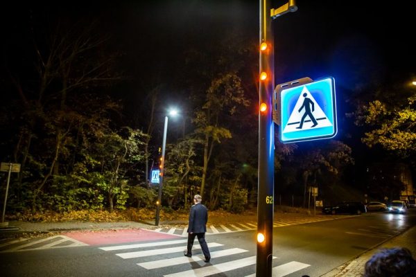 Inteligentne przejście dla pieszych